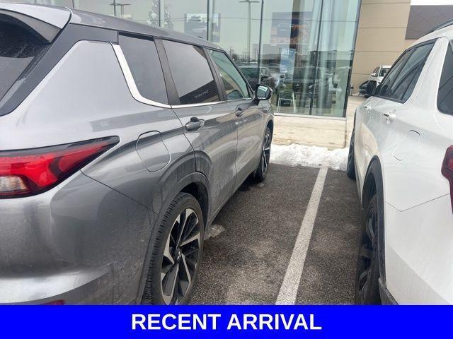 used 2022 Mitsubishi Outlander car, priced at $21,600