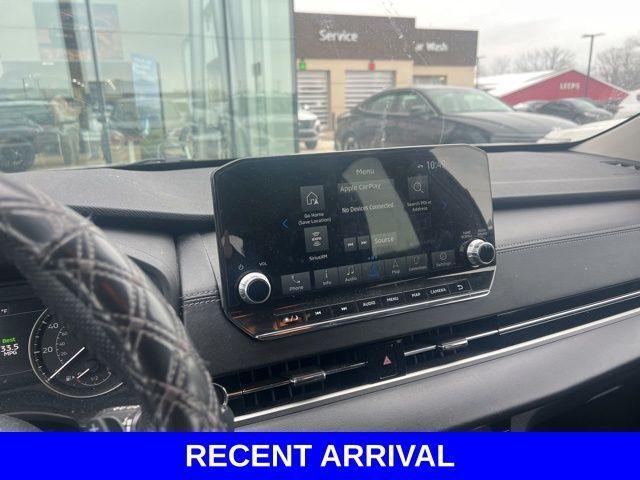 used 2022 Mitsubishi Outlander car, priced at $21,600