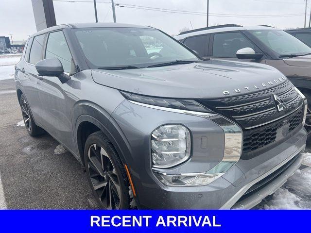 used 2022 Mitsubishi Outlander car, priced at $21,600