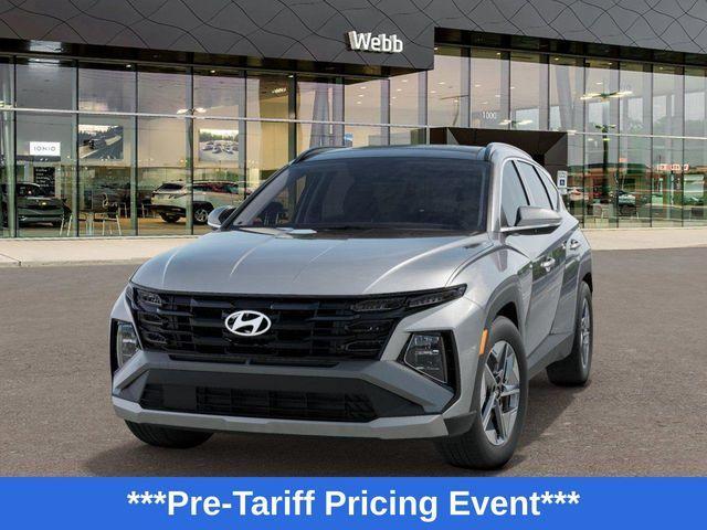 new 2025 Hyundai TUCSON Hybrid car, priced at $37,927