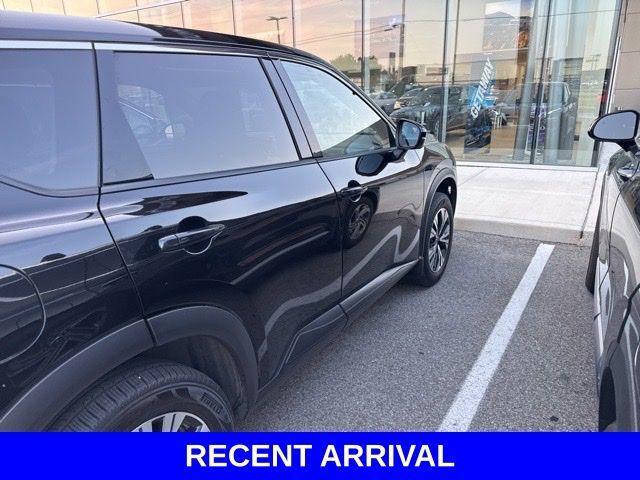 used 2021 Nissan Rogue car, priced at $18,368