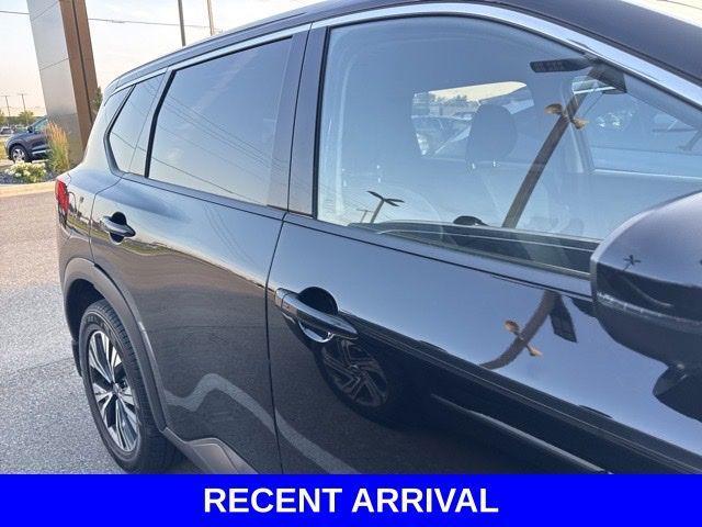 used 2021 Nissan Rogue car, priced at $18,368