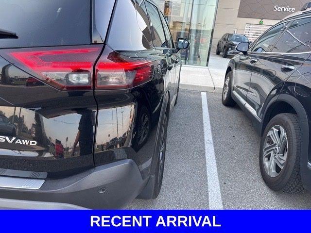 used 2021 Nissan Rogue car, priced at $18,368