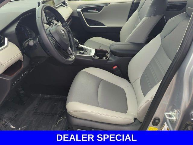 used 2020 Toyota RAV4 Hybrid car, priced at $32,115