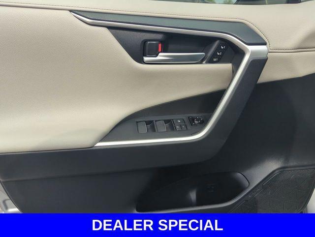 used 2020 Toyota RAV4 Hybrid car, priced at $32,115