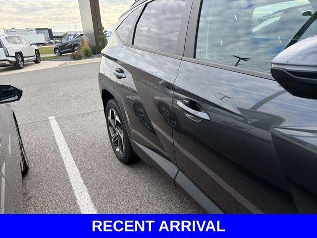 used 2022 Hyundai Tucson car, priced at $22,096