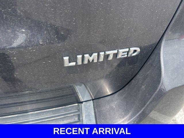 used 2018 Jeep Grand Cherokee car, priced at $16,084