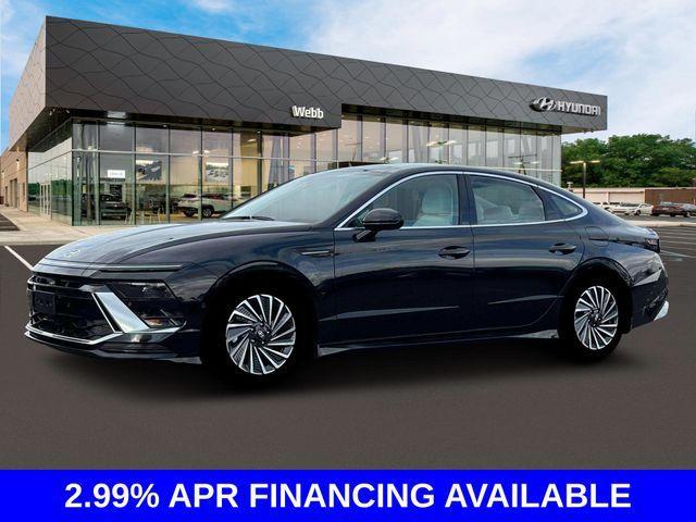 new 2025 Hyundai Sonata Hybrid car, priced at $38,852
