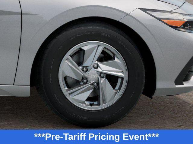 new 2025 Hyundai Elantra car, priced at $23,592