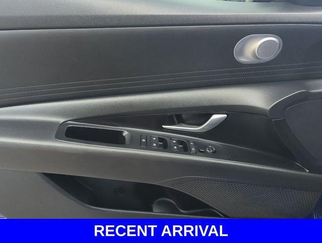used 2021 Hyundai Elantra car, priced at $14,817