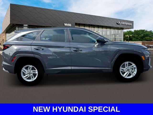 new 2025 Hyundai Tucson car, priced at $30,210