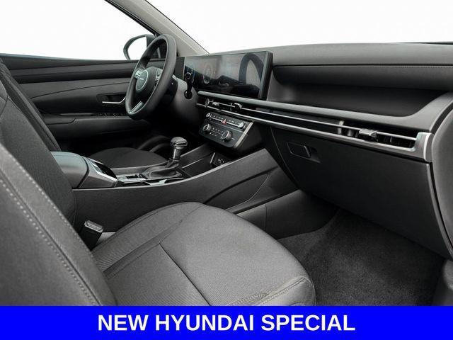 new 2025 Hyundai Tucson car, priced at $30,210