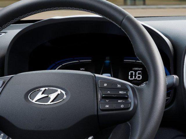new 2025 Hyundai Venue car, priced at $23,453