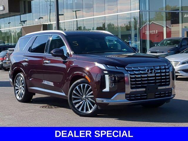 used 2024 Hyundai Palisade car, priced at $44,397