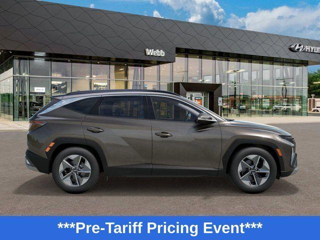 new 2025 Hyundai TUCSON Hybrid car, priced at $37,892