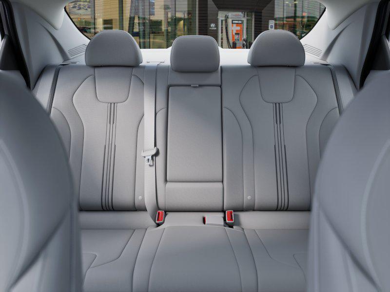 new 2025 Hyundai Elantra car, priced at $25,915