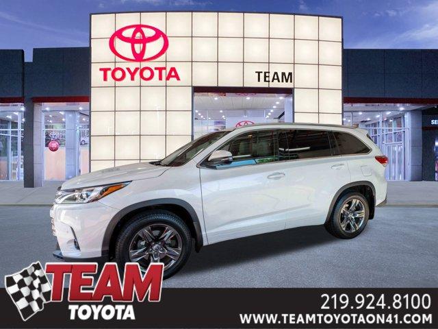 used 2017 Toyota Highlander car, priced at $22,800