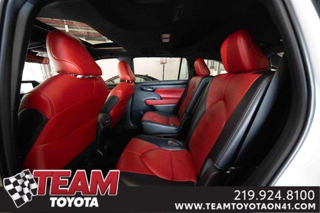 used 2023 Toyota Highlander car, priced at $34,000