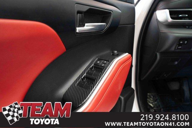 used 2023 Toyota Highlander car, priced at $34,000
