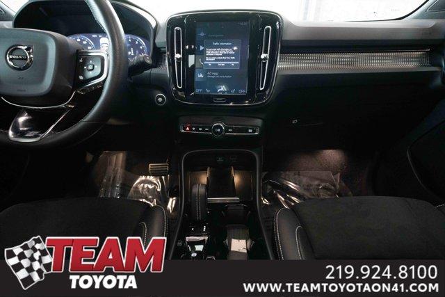 used 2020 Volvo XC40 car, priced at $26,200
