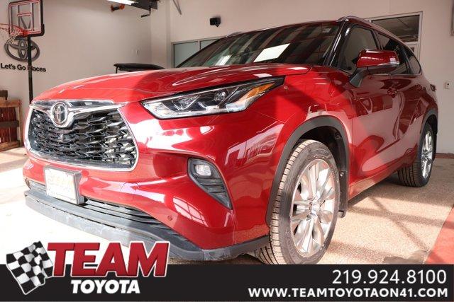 used 2022 Toyota Highlander car, priced at $41,000