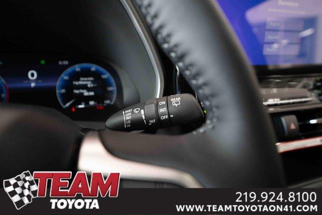 new 2025 Toyota Highlander car, priced at $54,571