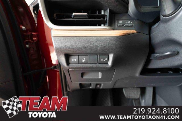 new 2025 Toyota Grand Highlander car, priced at $54,588