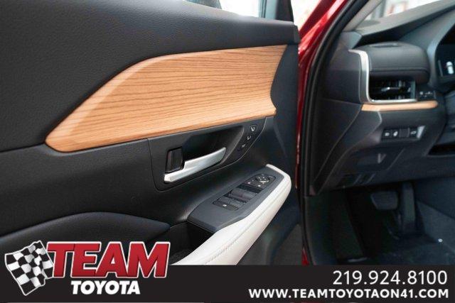 new 2025 Toyota Grand Highlander car, priced at $54,588