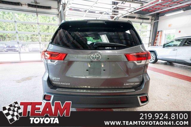 used 2019 Toyota Highlander car, priced at $29,200