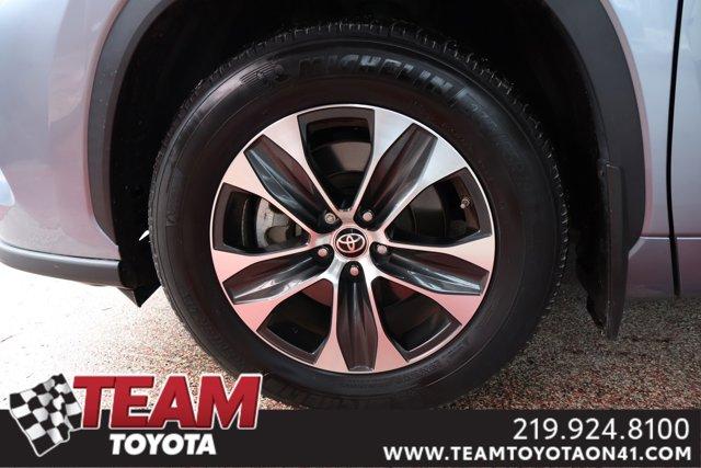 used 2022 Toyota Highlander car, priced at $37,300