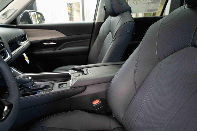 new 2026 Toyota Grand Highlander car, priced at $55,000