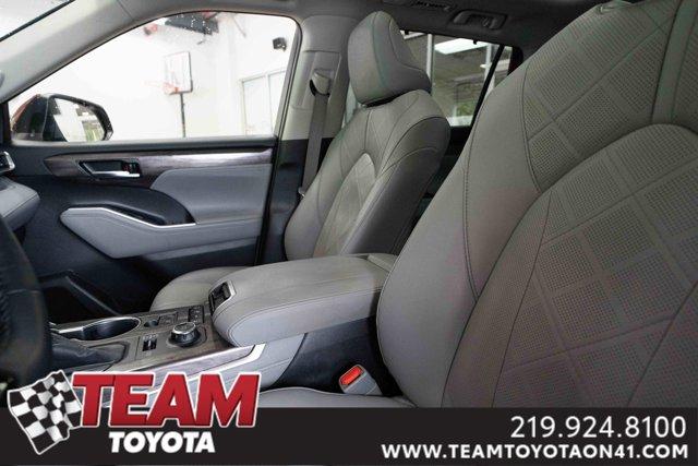 used 2020 Toyota Highlander car, priced at $37,000