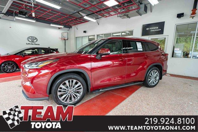 used 2020 Toyota Highlander car, priced at $37,000