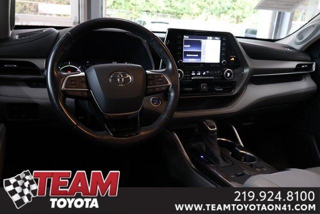 used 2021 Toyota Highlander Hybrid car, priced at $41,000