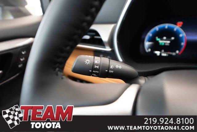 new 2025 Toyota Highlander car, priced at $54,400