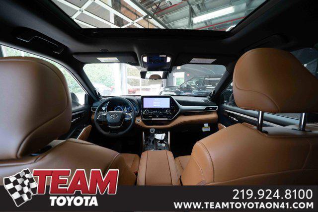 new 2025 Toyota Highlander car, priced at $54,400
