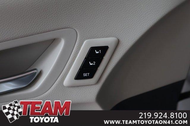 used 2021 Toyota Sienna car, priced at $40,400