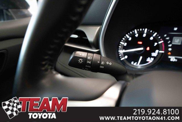 used 2021 Toyota Highlander car, priced at $36,000