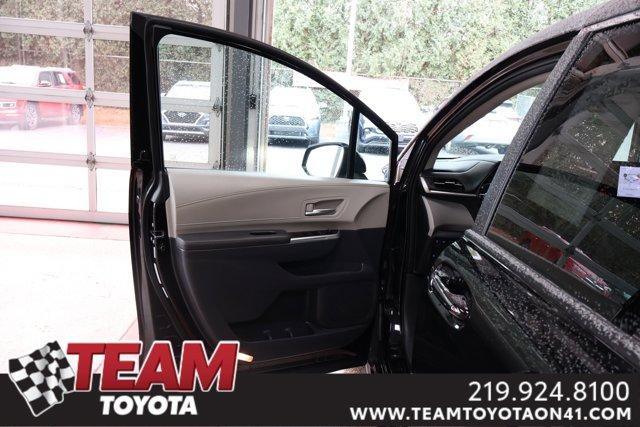 used 2023 Toyota Sienna car, priced at $41,400