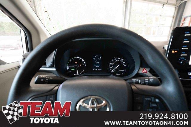 used 2024 Toyota Sienna car, priced at $39,900