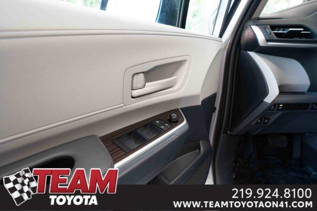 used 2024 Toyota Sienna car, priced at $39,900
