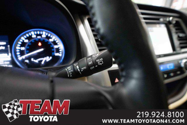 used 2018 Toyota Highlander car, priced at $22,700