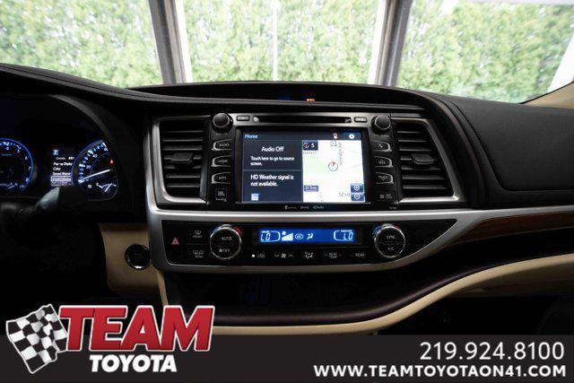 used 2018 Toyota Highlander car, priced at $22,700