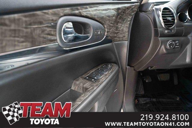 used 2014 Buick Enclave car, priced at $10,000