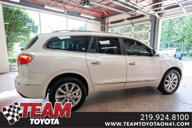used 2014 Buick Enclave car, priced at $10,000