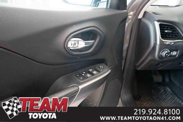 used 2020 Jeep Cherokee car, priced at $18,100