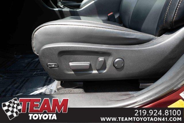 used 2019 Toyota Highlander car, priced at $24,400