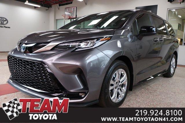 used 2022 Toyota Sienna car, priced at $47,000