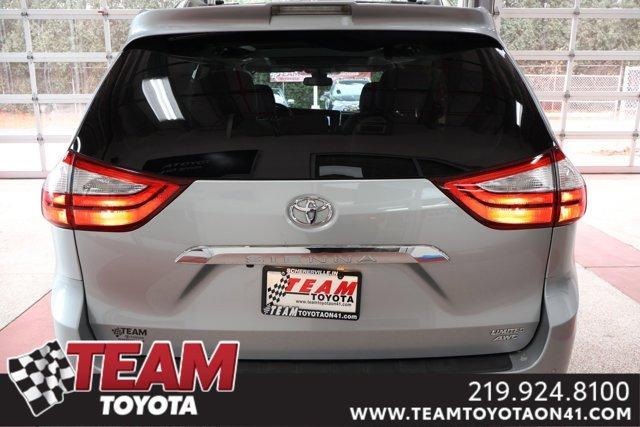 used 2019 Toyota Sienna car, priced at $33,300