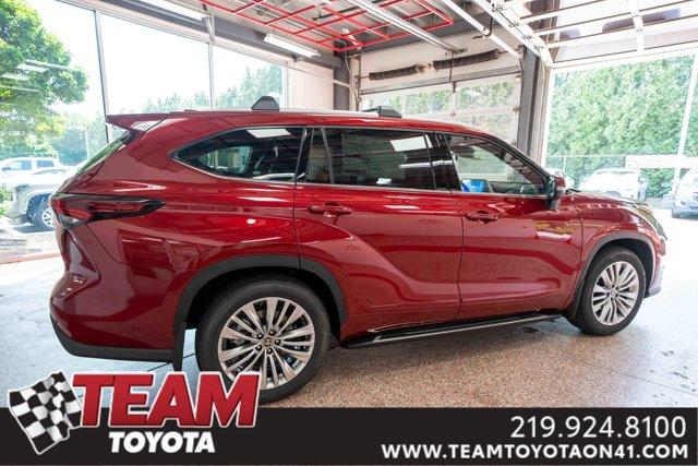 new 2025 Toyota Highlander car, priced at $55,500